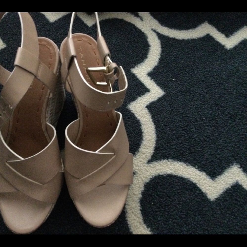 Tahari Wedge Shoes